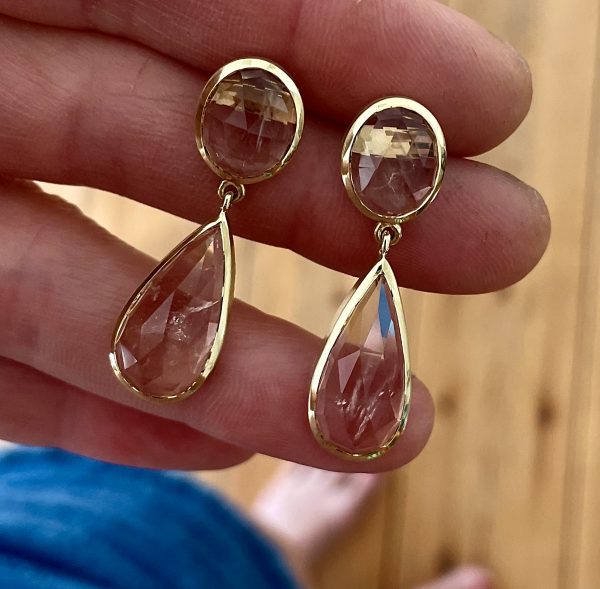 zarte rosafarbene Morganite in 750/-Gelbgold - VERKAUFT