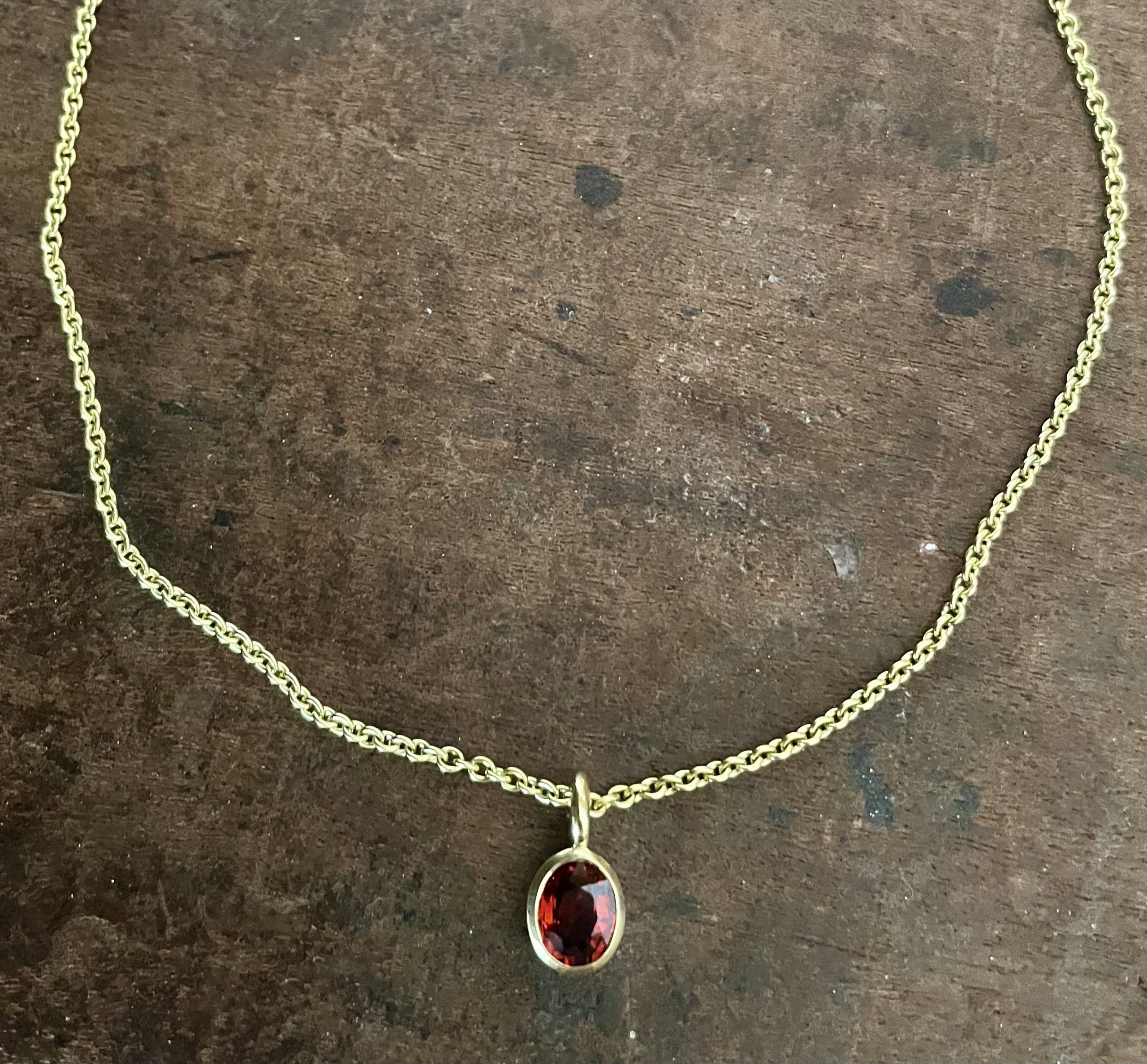 Mandarin Granat in 750/-Gelbgold mit einem Brillanten – Bild 2