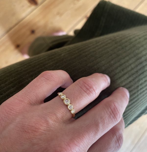 Ring BELLA in 750/-Gelbgold mit Diamantrosen
