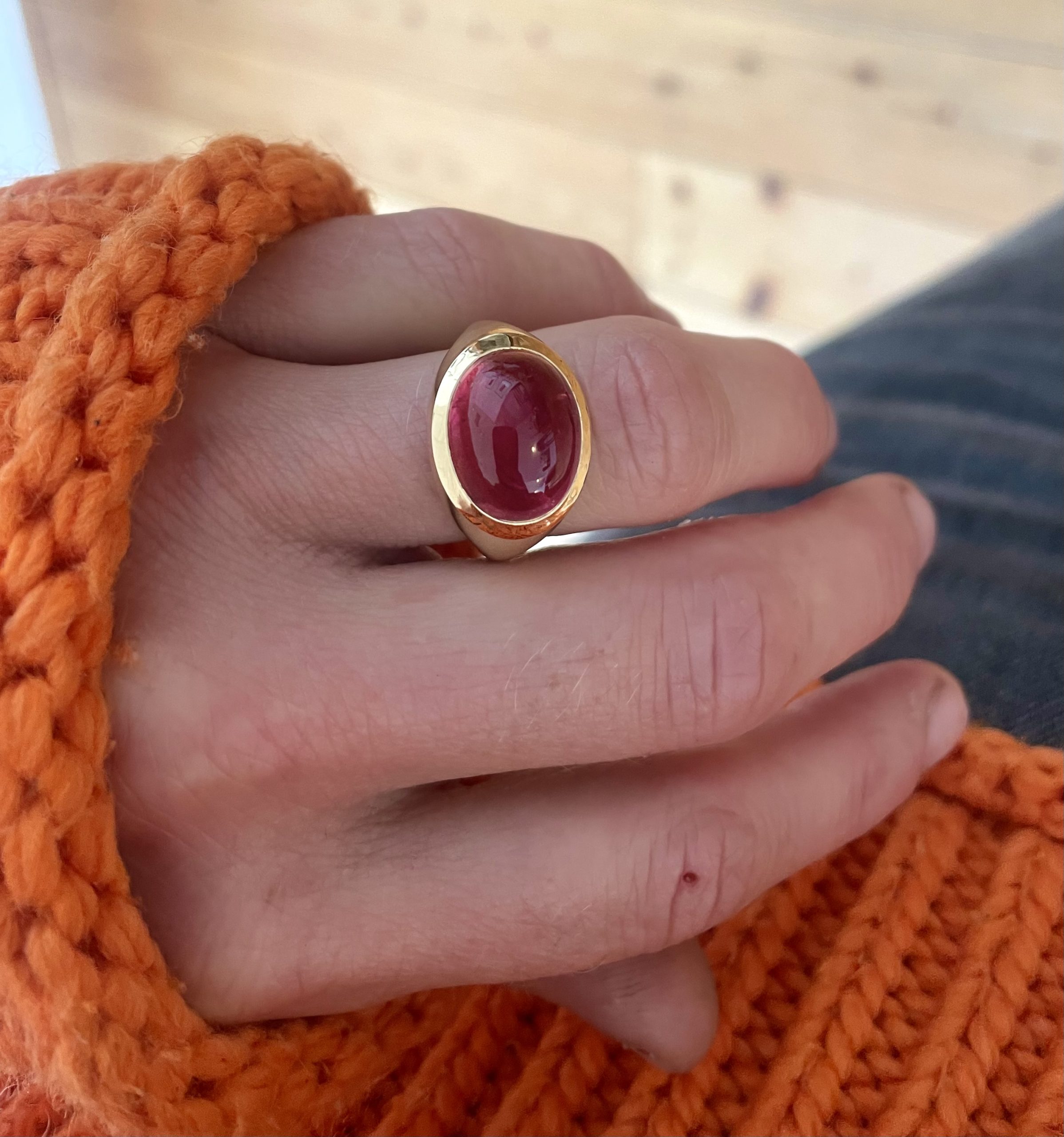 Damenring in 750/-Roségold mit einem Turmalin Cabochon – Bild 2